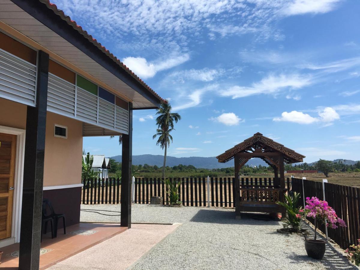 D’ Village Cottage Pantai Cenang  Esterno foto