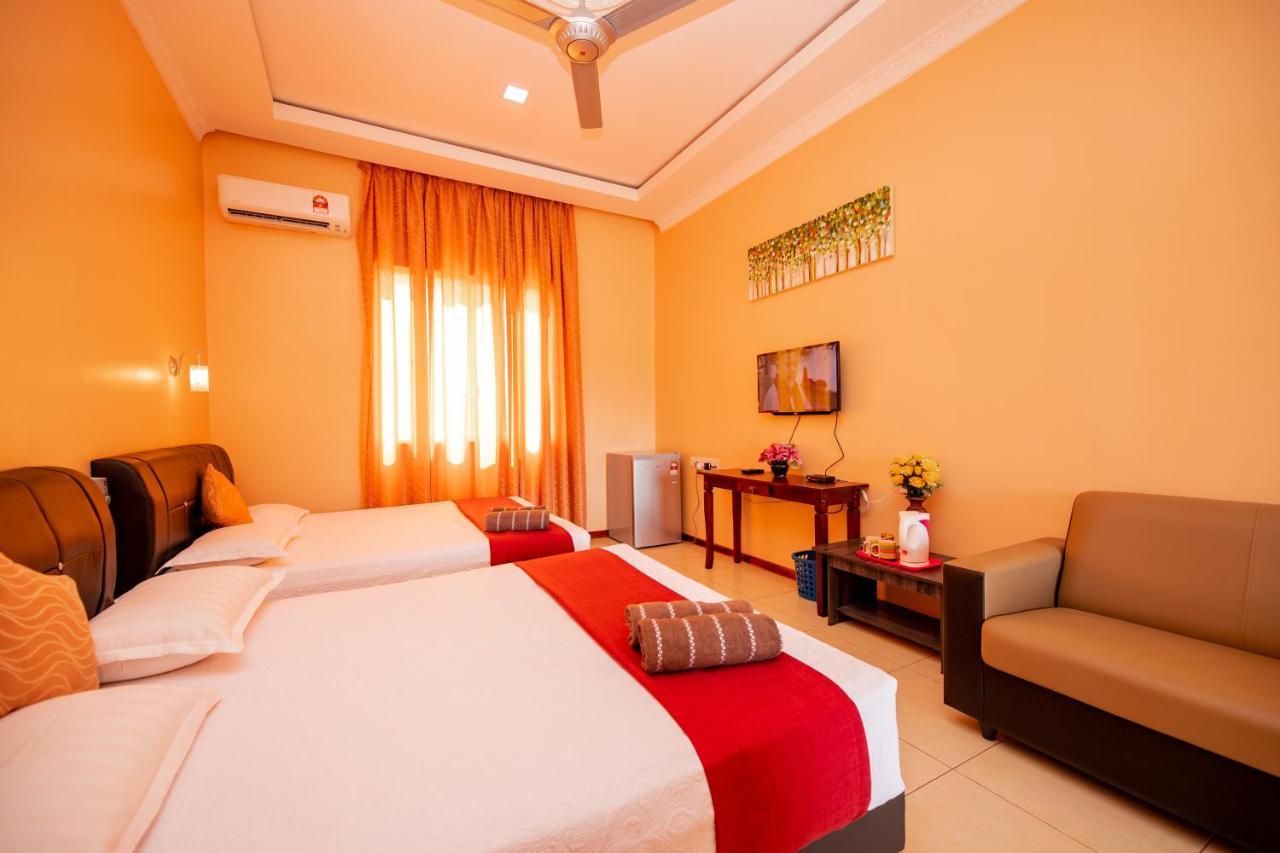 D’ Village Cottage Pantai Cenang  Esterno foto